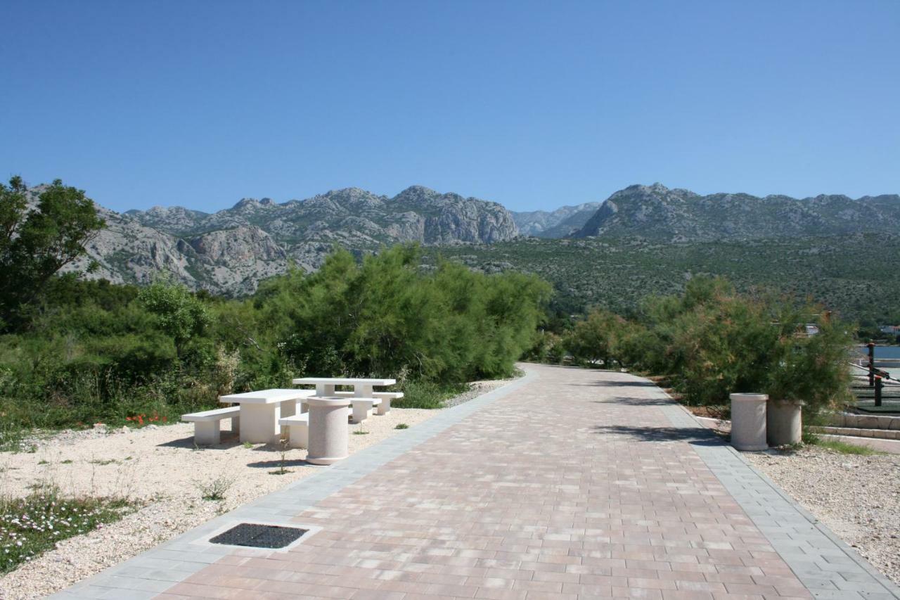 Mobile Homes Katinka, Starigrad Paklenica, Croatia Exterior foto