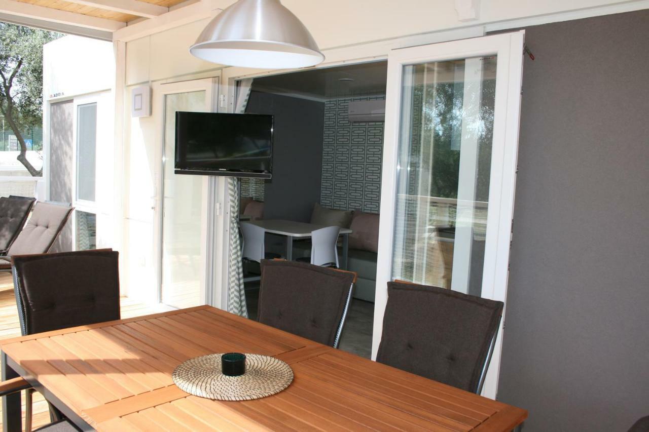 Mobile Homes Katinka, Starigrad Paklenica, Croatia Exterior foto